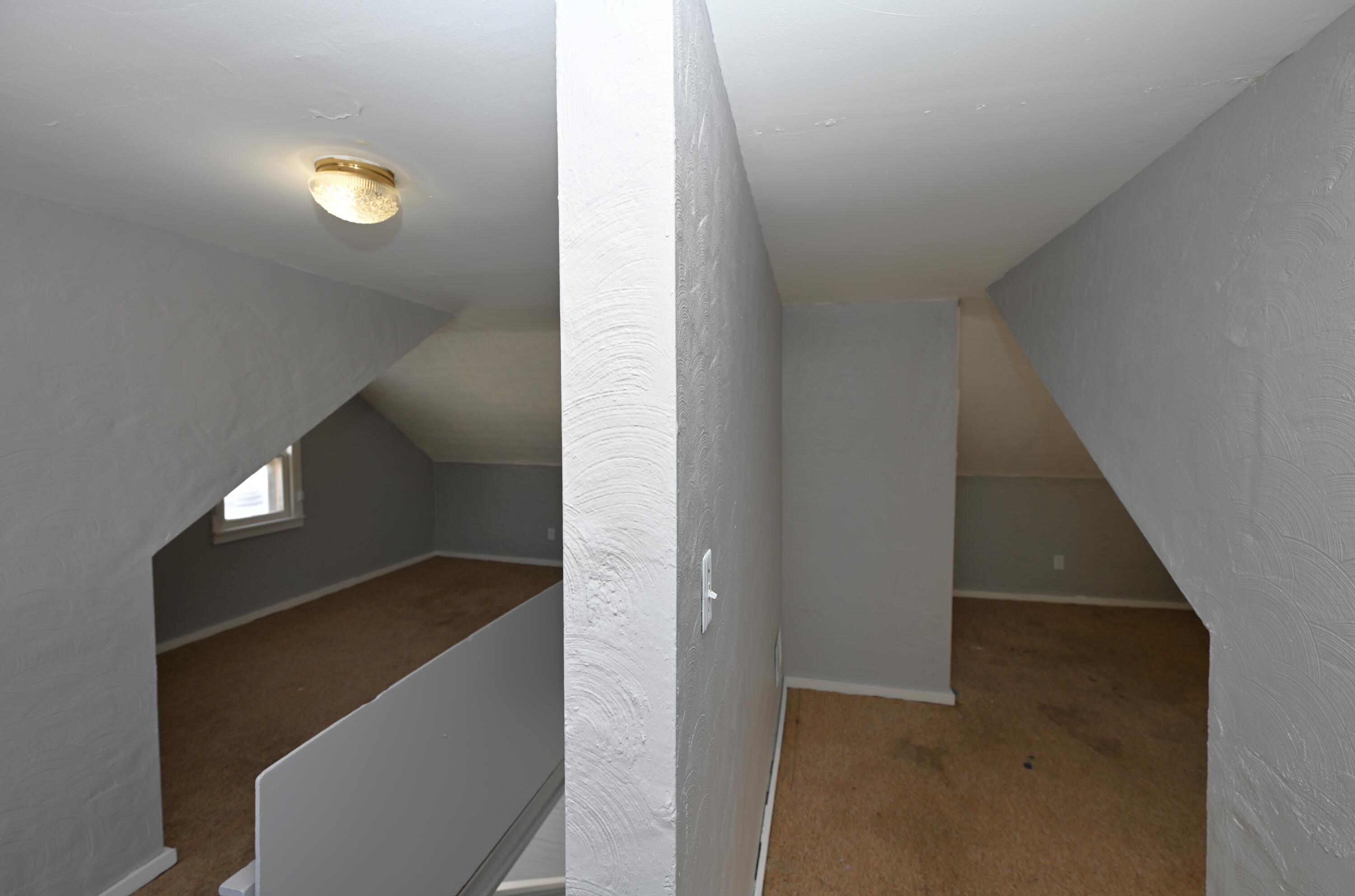 411 West Jefferson Street Winamac, IN 46996 - Photo 18 of 23 a view of a hallway