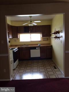 1 Ojibway Road Randallstown, MD 21133 - Photo 2 of 15 Kitchen