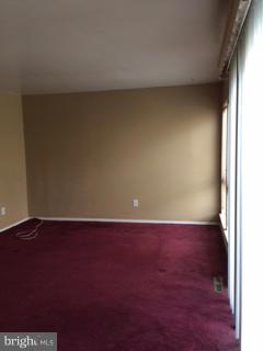 1 Ojibway Road Randallstown, MD 21133 - Photo 6 of 15 Living Room