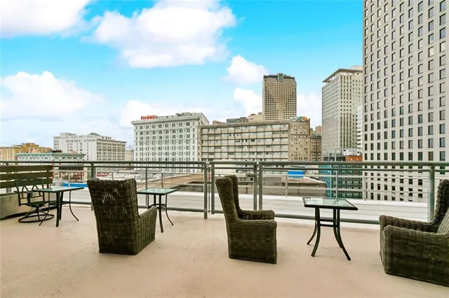 $319,000 | 1111 Tulane Avenue, Unit 718, New Orleans, LA 70112