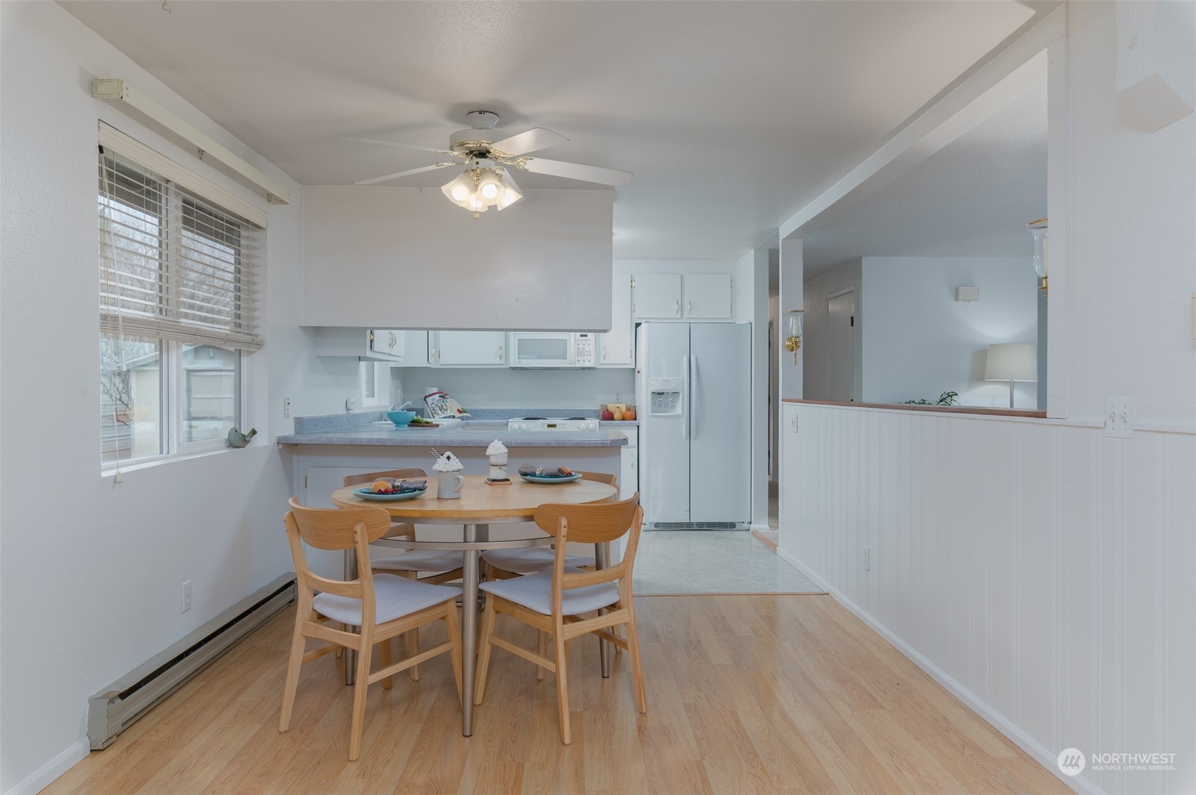 730 East Del Ray Road Lynden, WA 98264 - Photo 15 of 40 a dining room with furniture and window