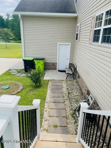 $2,500 | 116 Spinnaker Lane, Havelock, NC 28532