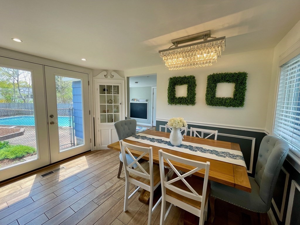 499 Farm Road Marlborough, MA 01752 - Photo 6 of 14 Gallery Image 6