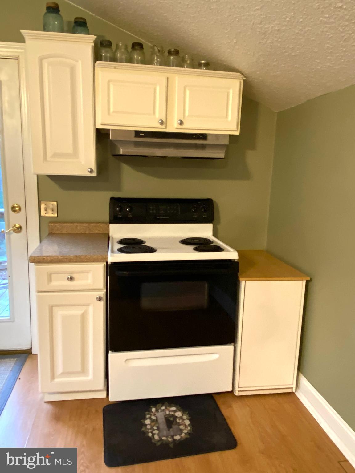 590 Indiana Road Landisburg, PA 17040 - Photo 66 of 128 Apartment kitchen