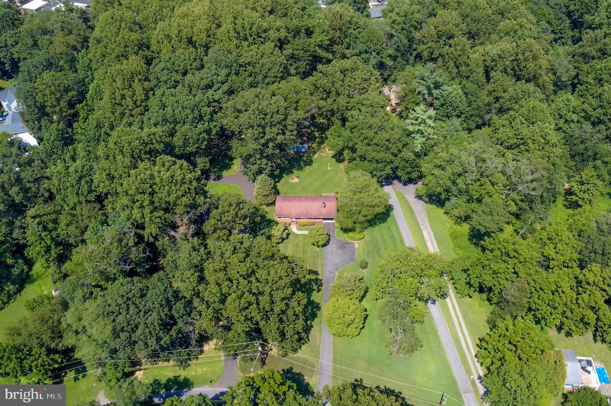 9511 Stewartown Road Gaithersburg, MD 20879 - Photo 11 of 52 Gallery Image 11