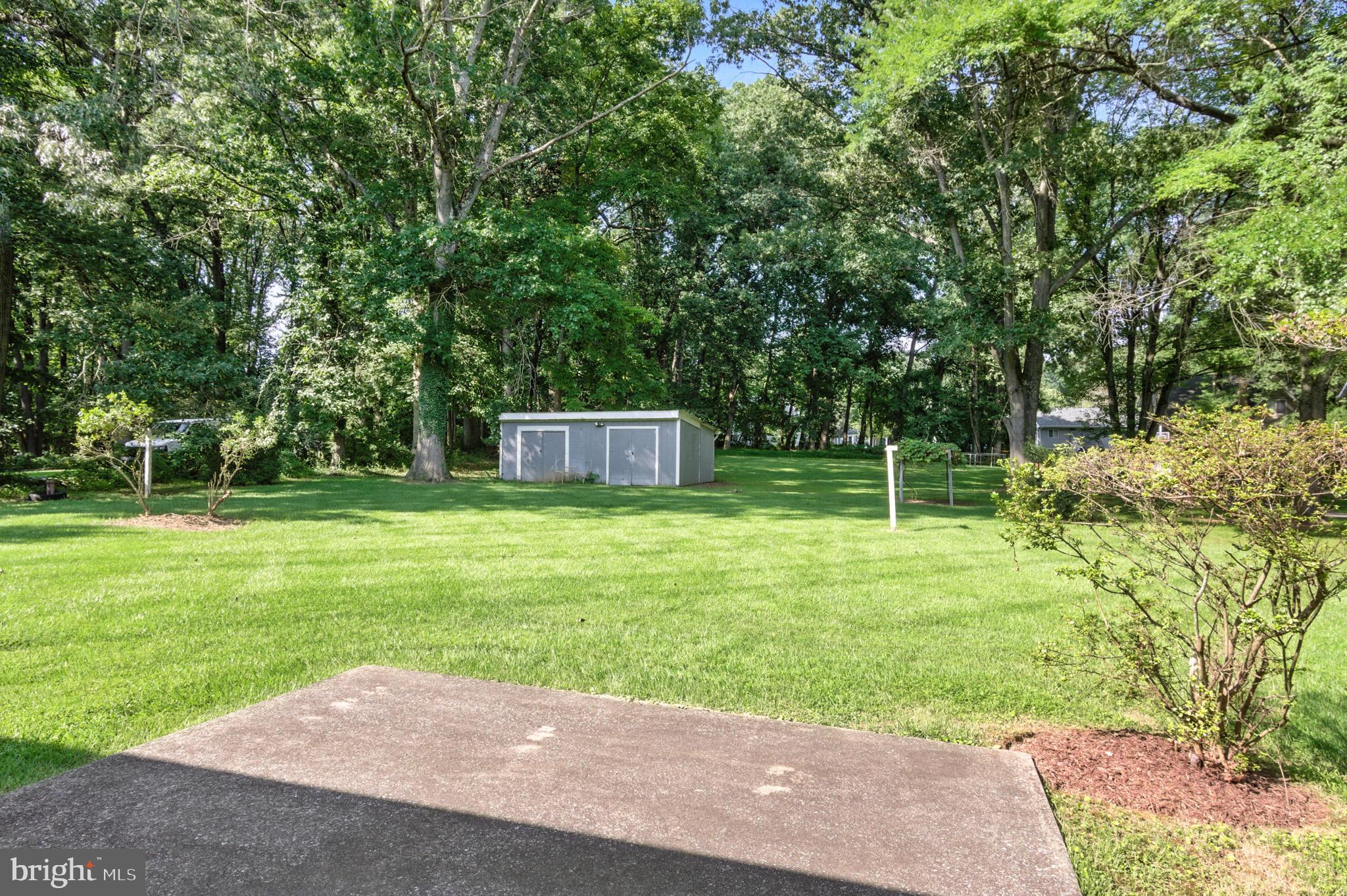 9511 Stewartown Road Gaithersburg, MD 20879 - Photo 15 of 52 Gallery Image 15