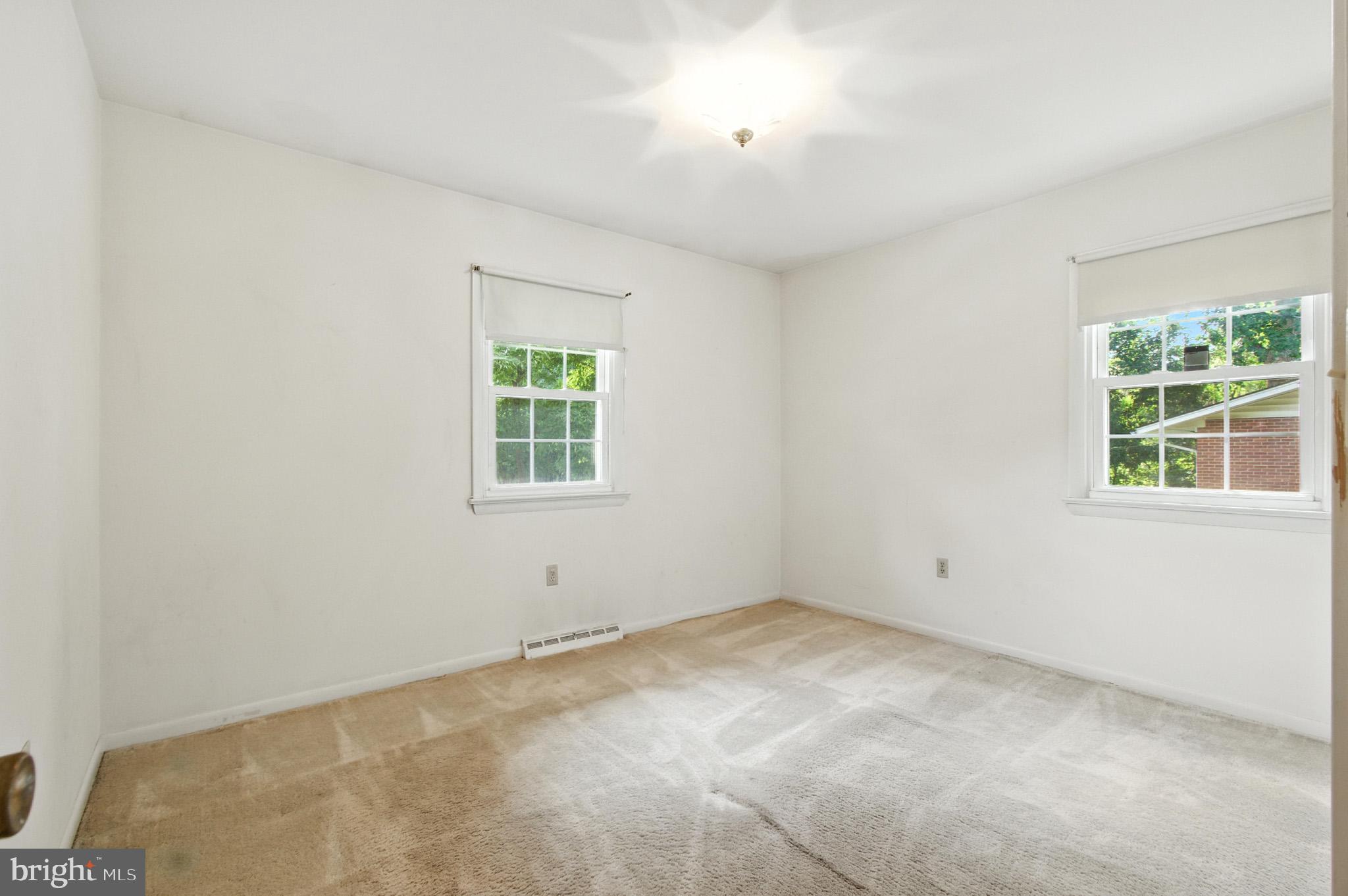 9511 Stewartown Road Gaithersburg, MD 20879 - Photo 33 of 52 Gallery Image 33
