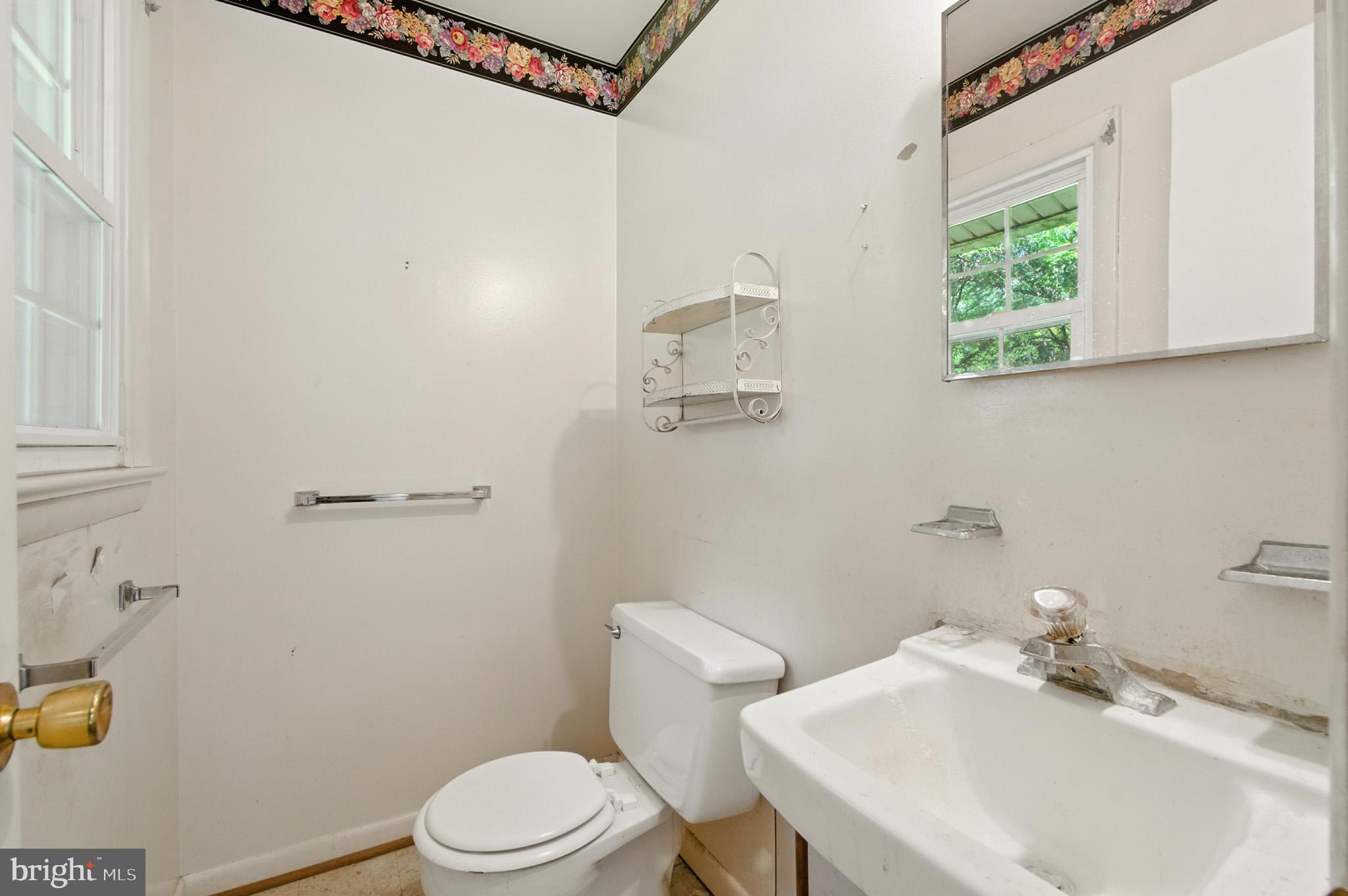 9511 Stewartown Road Gaithersburg, MD 20879 - Photo 46 of 52 Gallery Image 46