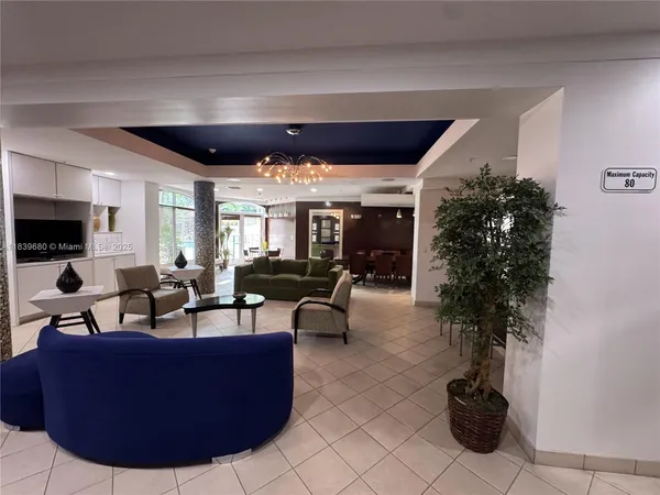 $389,000 | 6001 Southwest 70th Street, Unit 304, South Miami, FL 33143