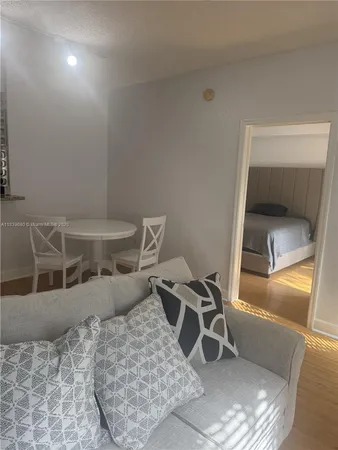 $389,000 | 6001 Southwest 70th Street, Unit 304, South Miami, FL 33143