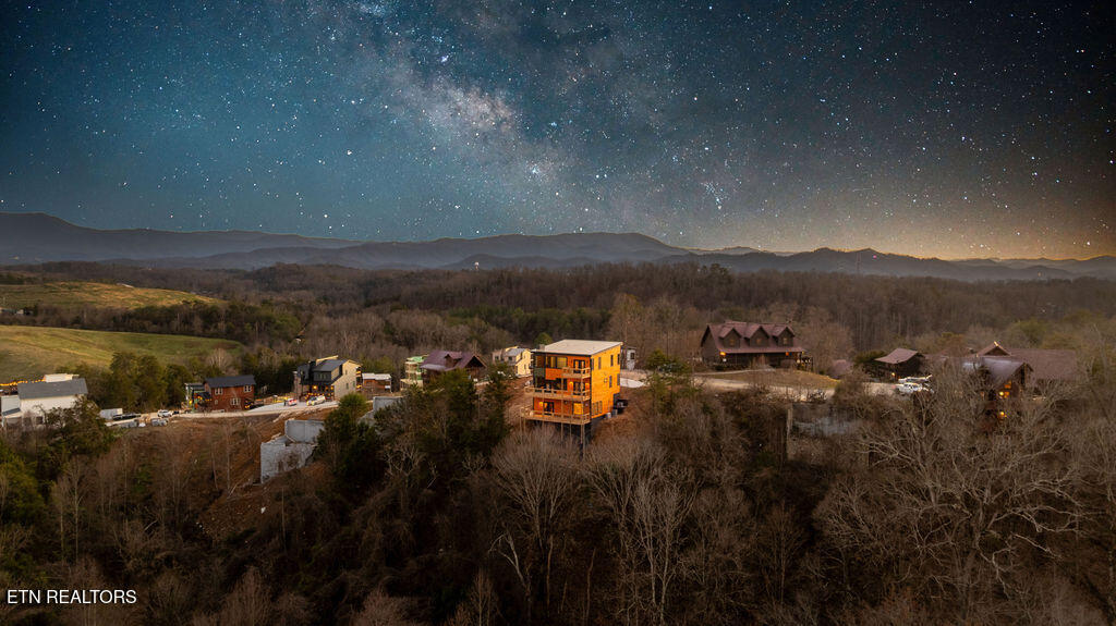 1567 Rainbow Ridge Way Sevierville, TN 37862 - Photo 2 of 59 DJI_0118-HDR