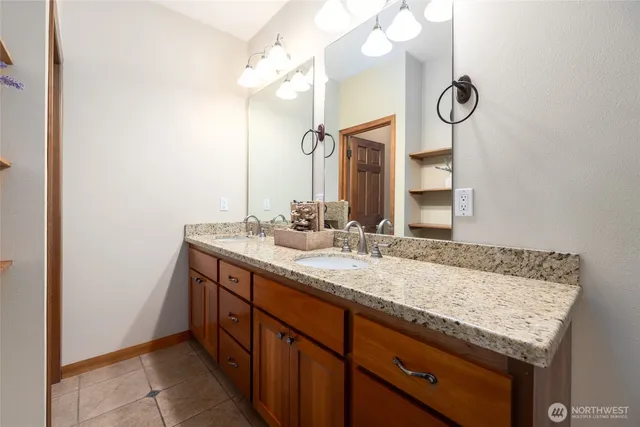 $1,225,000 | 500 Briza Lane, Sedro-Woolley, WA 98284