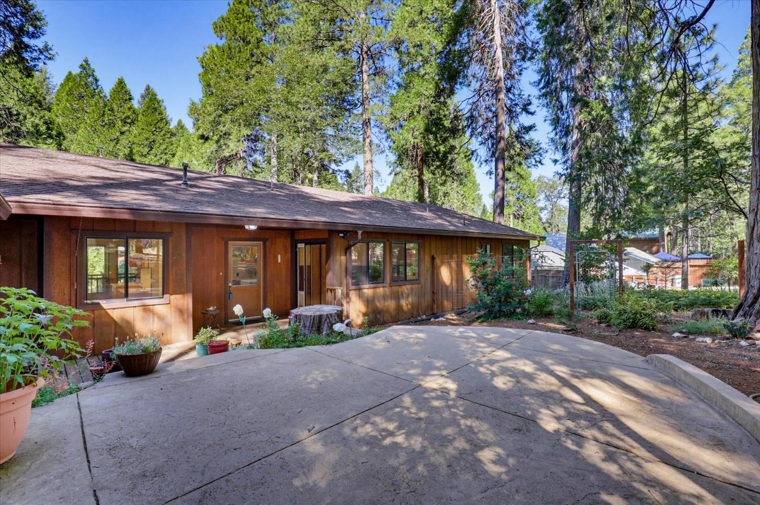 12692 Red Dog Road Nevada City, CA 95959 - Photo 38 of 43