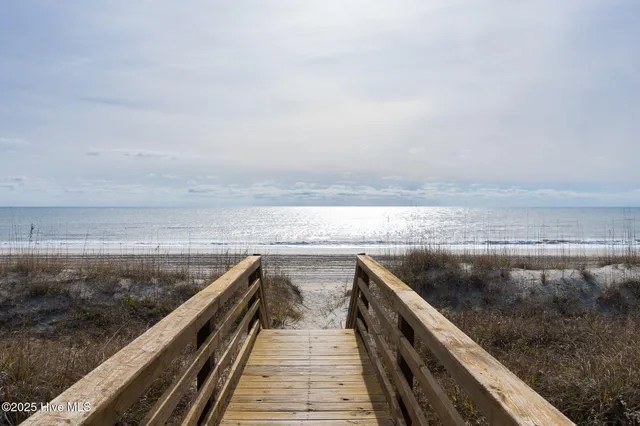 $1,790,000 | 2111 Ocean Drive, Emerald Isle, NC 28594
