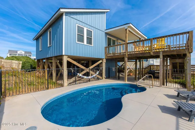 $1,790,000 | 2111 Ocean Drive, Emerald Isle, NC 28594