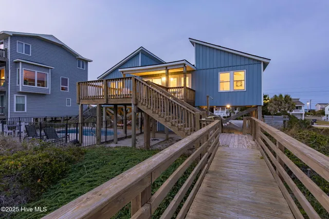 $1,790,000 | 2111 Ocean Drive, Emerald Isle, NC 28594