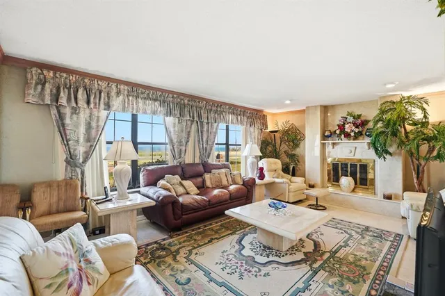 $1,275,000 | 2944 Ocean Shore Boulevard, Ormond Beach, FL 32176