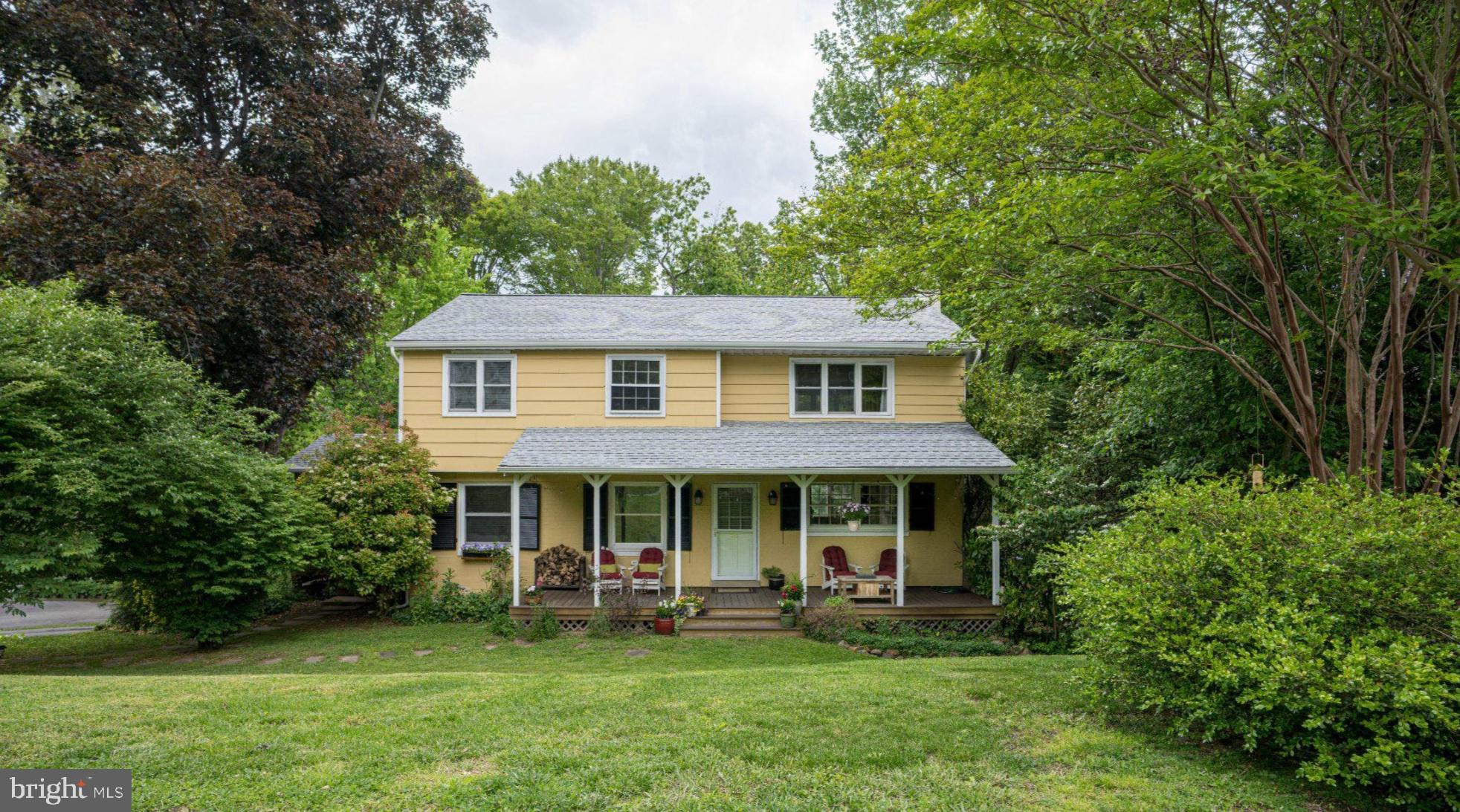 31 Green Valley Road Wallingford, PA 19086 - Photo 1 of 67 Gallery Image 1