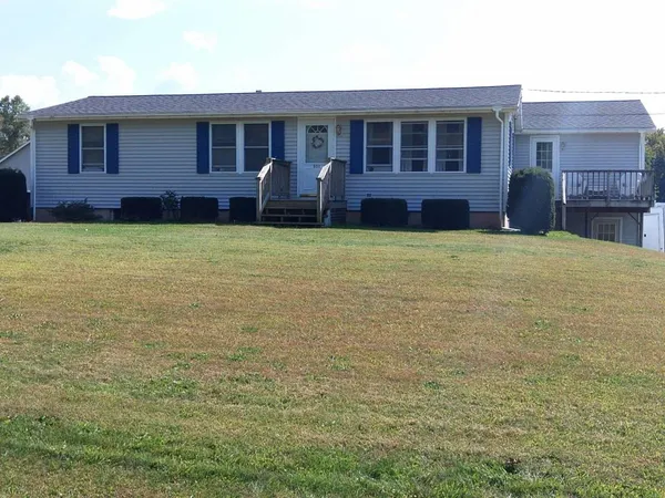 $435,000 | 900 Pearl Street, Brandon, VT 05733