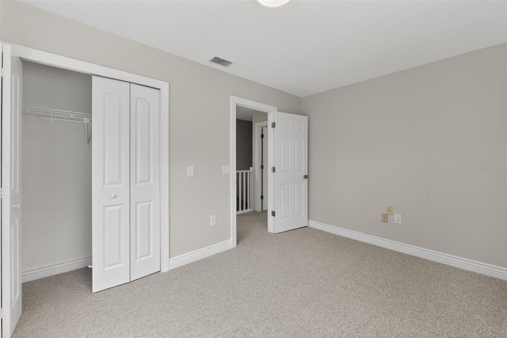 4570 Hidden River Road Sarasota, FL 34240 - Photo 35 of 45