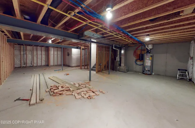 $2,800 | 1824 Big Ridge Drive, East Stroudsburg, PA 18302