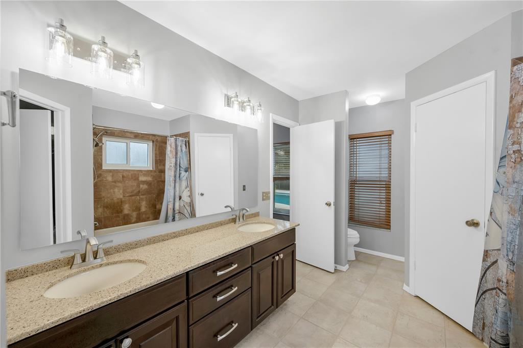 1418 Shell Flower Drive Brandon, FL 33511 - Photo 16 of 34 Gallery Image 16