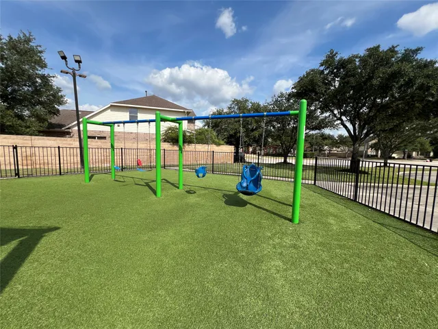 $290,000 | 30303 Castle Forest Drive, Spring, TX 77386