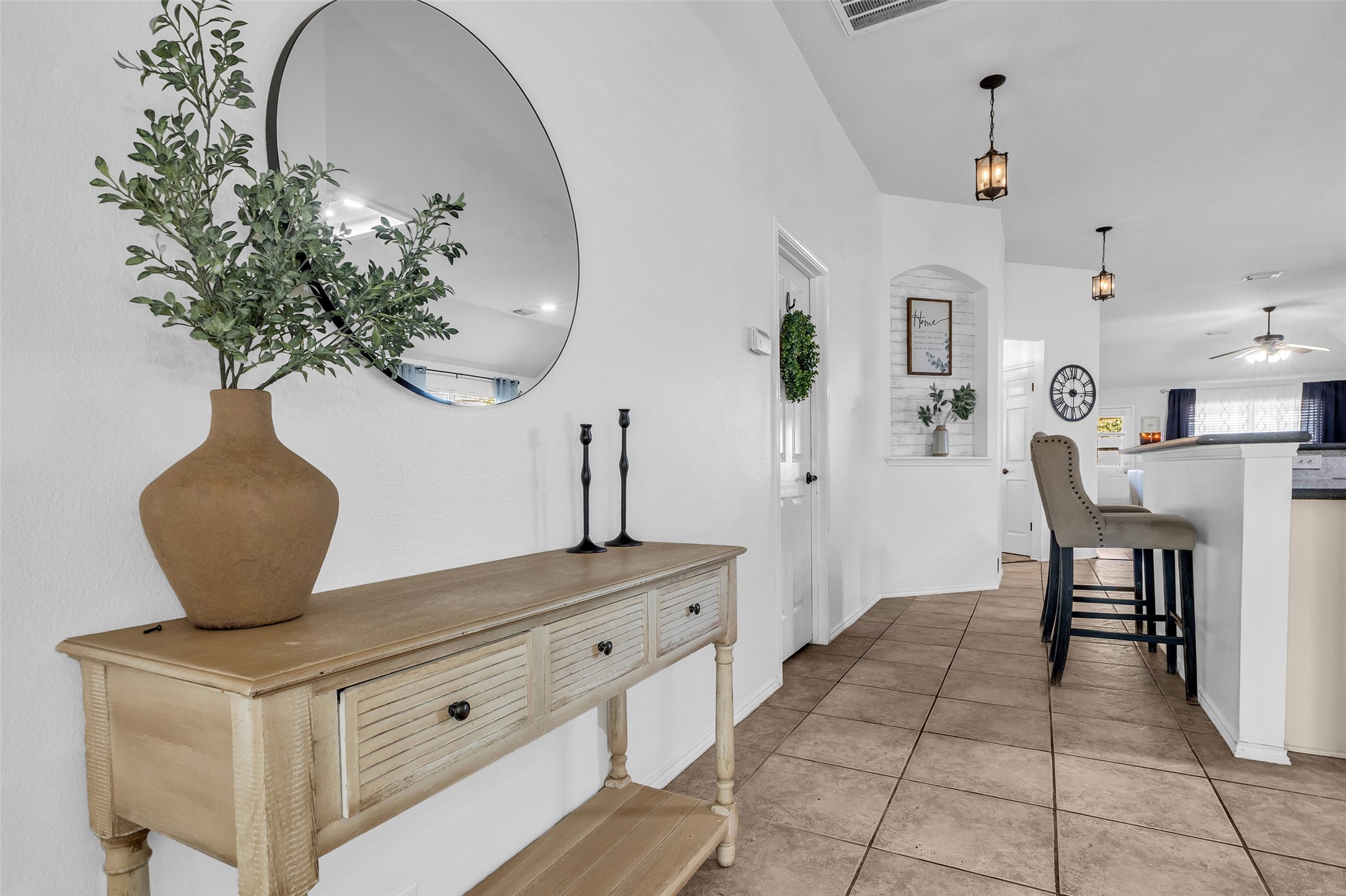 30303 Castle Forest Drive Spring, TX 77386 - Photo 7 of 41 a view of living room