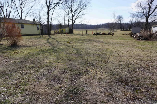 $33,000 | 825 Steam Mill Street, New Harmony, IN 47631