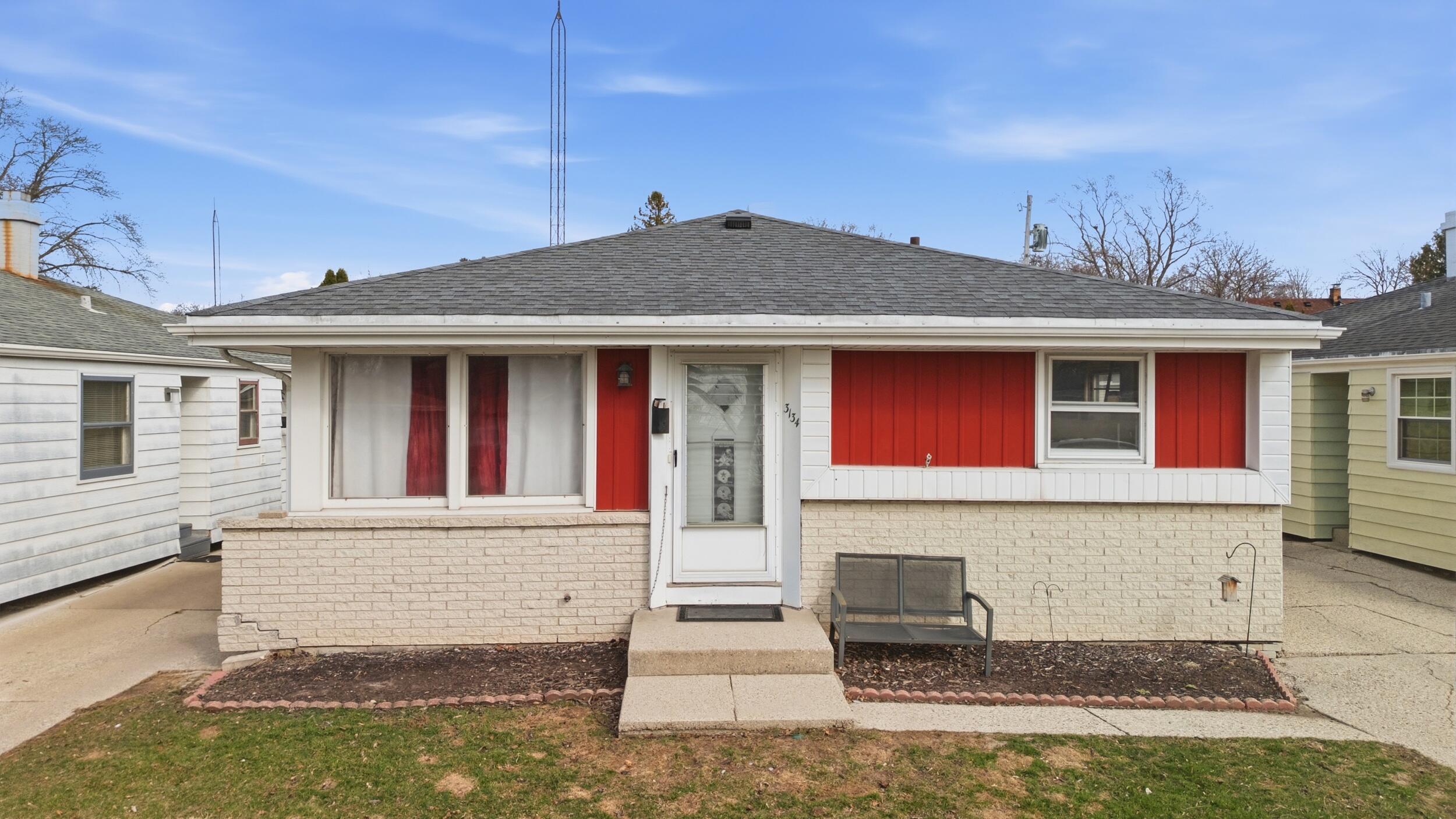 3134 South 98th Street Milwaukee, WI 53227 - Photo 29 of 39 31_elevated_exposure_media_034