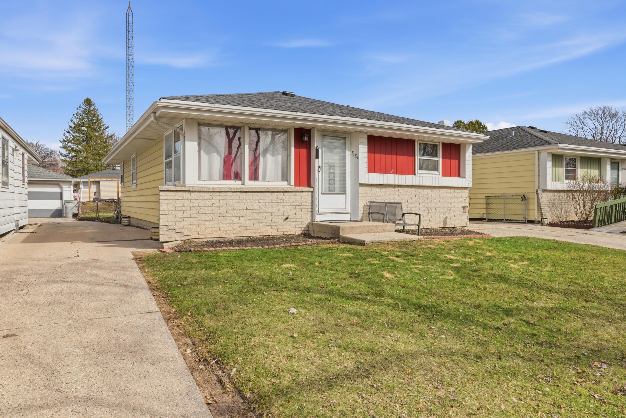 3134 South 98th Street Milwaukee, WI 53227 - Photo 30 of 39 32_elevated_exposure_media_001