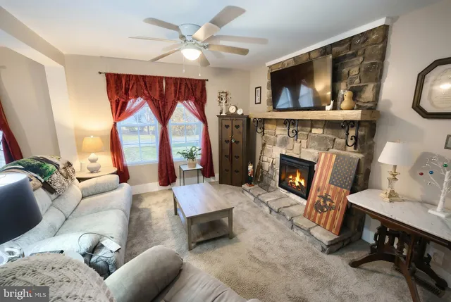 $300,000 | 2402 Craley Road, Windsor, PA 17366