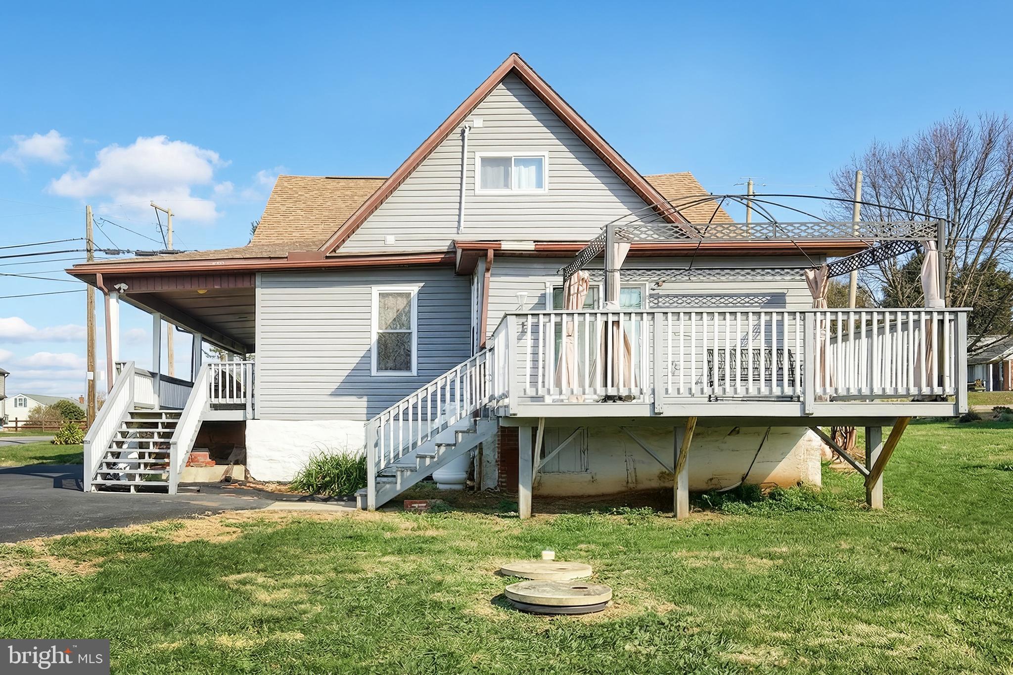 2402 Craley Road Windsor, PA 17366 - Photo 7 of 46 Media by Open Tours LLC