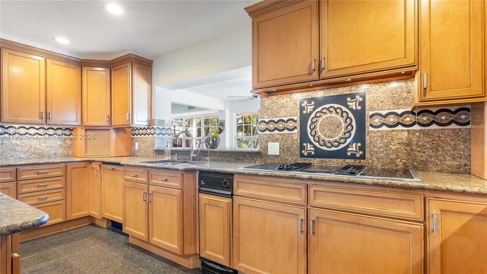 10110 Southwest 3rd Street Plantation, FL 33324 - Photo 17 of 84