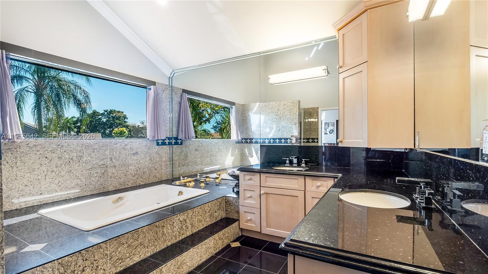 10110 Southwest 3rd Street Plantation, FL 33324 - Photo 40 of 84