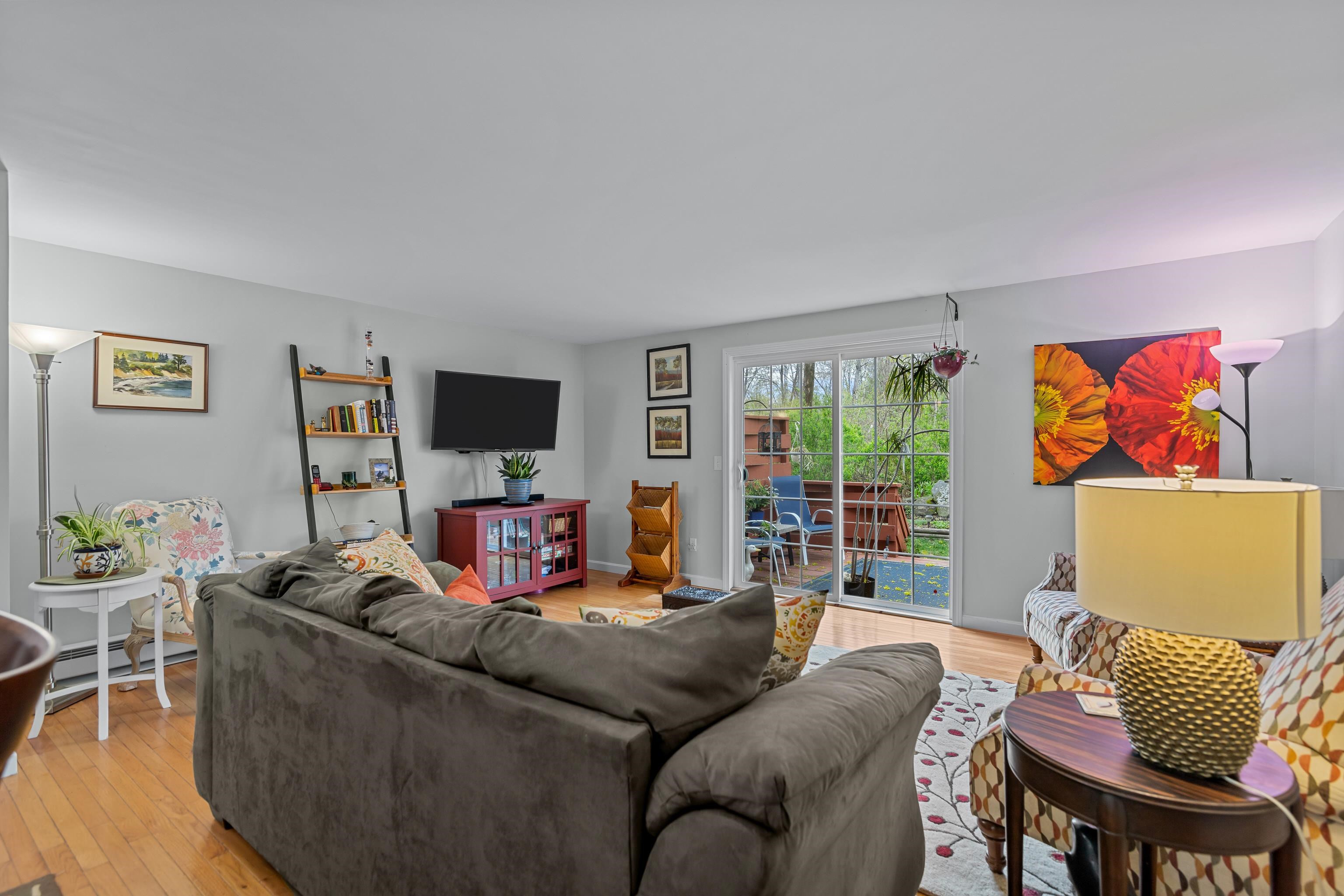 56 Durham Road, Unit 36 Dover, NH 03820 - Photo 8 of 40