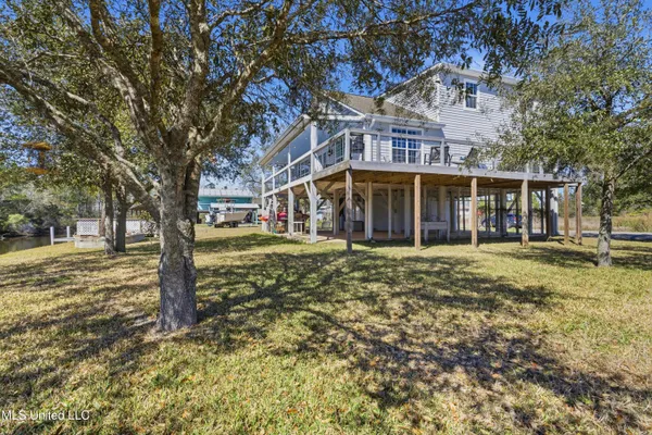 $450,000 | 5015 1st Avenue, Bay St. Louis, MS 39520
