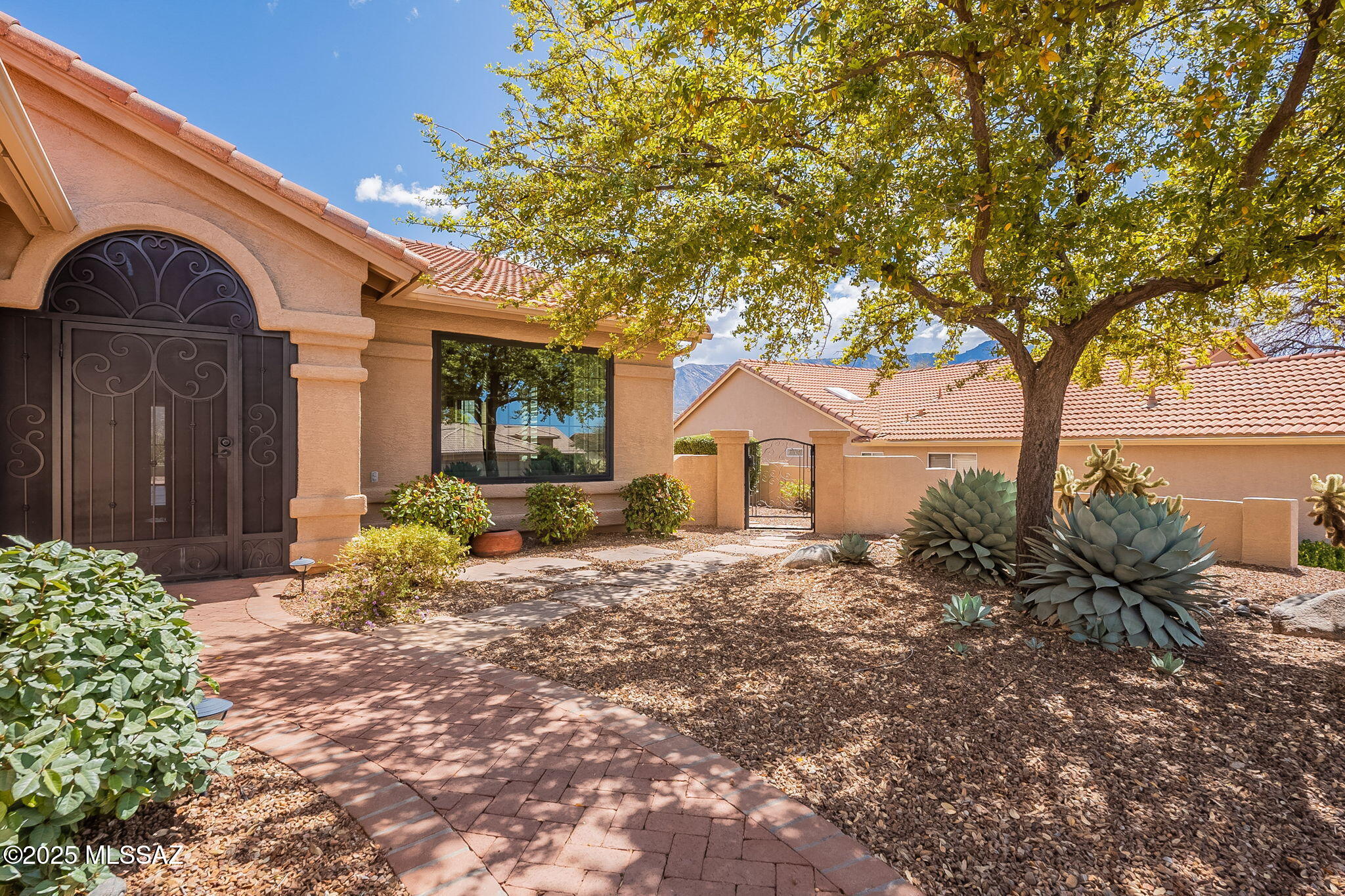 65272 East Emerald Ridge Drive Tucson, AZ 85739 - Photo 13 of 48