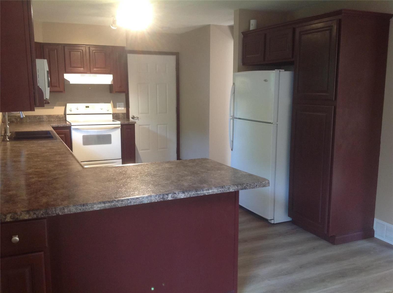 97 Wendler Road Collinsville, IL 62234 - Photo 28 of 33 Gallery Image 28