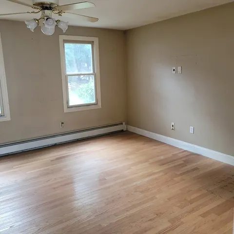 $424,900 | 620 Henshaw Street, Leicester, MA 01542