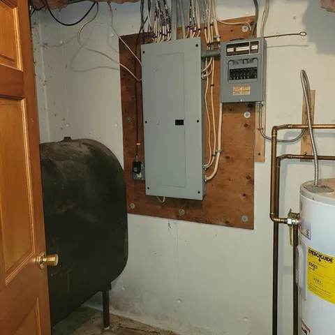 $424,900 | 620 Henshaw Street, Leicester, MA 01542