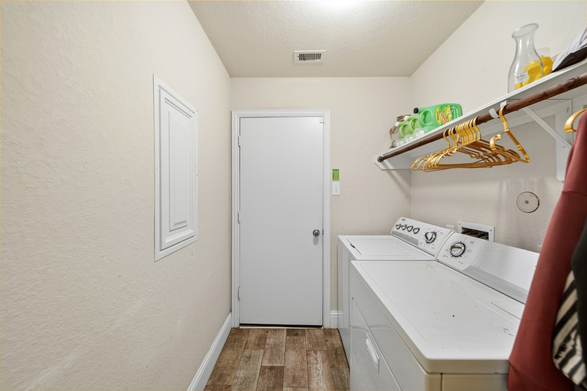 29446 Ridge Clearing Trail Spring, TX 77386 - Photo 16 of 28 Laundry Room just off of the garage