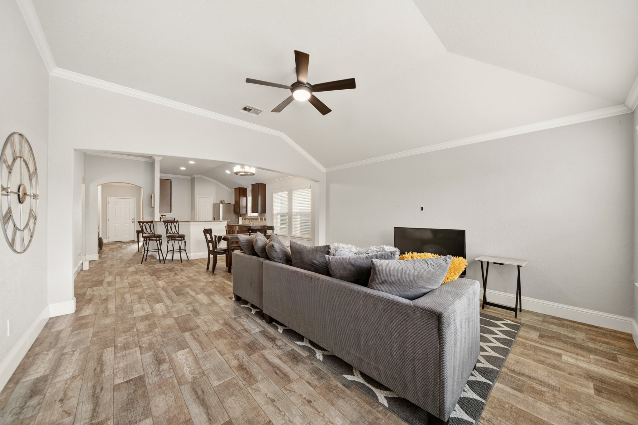 29446 Ridge Clearing Trail Spring, TX 77386 - Photo 10 of 28 Living area designed for relaxing and everyday living.