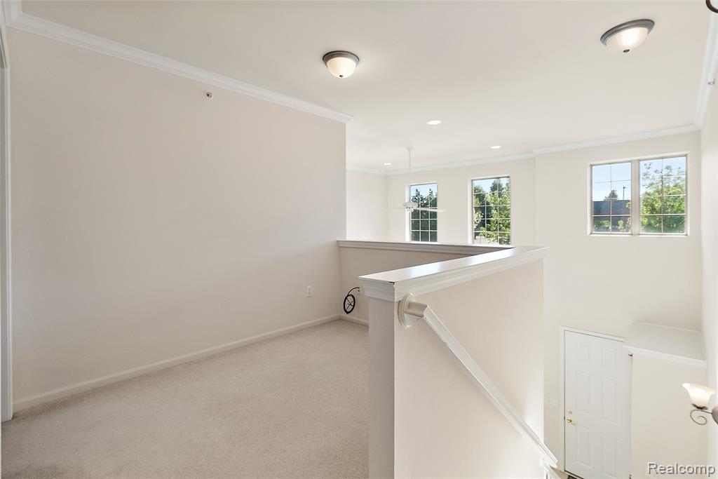 13 North Squirrel Road Auburn Hills, MI 48326 - Photo 33 of 63