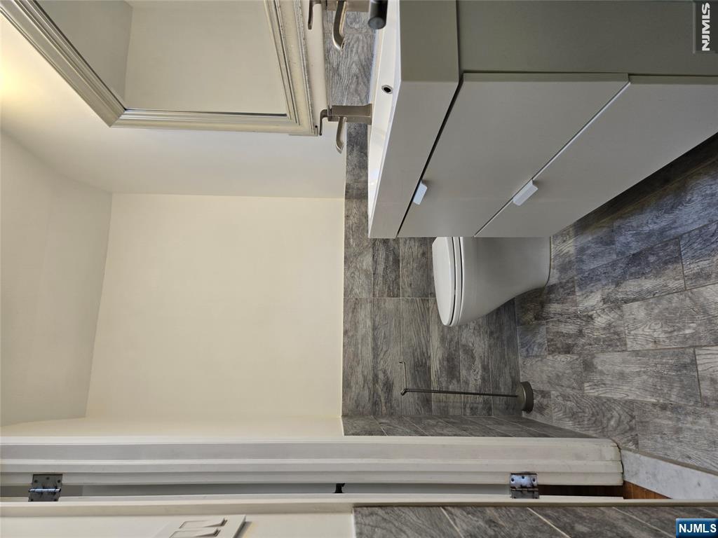 20 Buff Road Tenafly, NJ 07670 - Photo 17 of 25