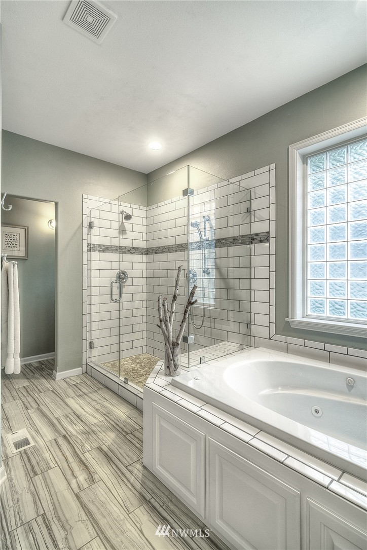6812 Vandermark Road East Bonney Lake, WA 98391 - Photo 13 of 25 Gallery Image 13