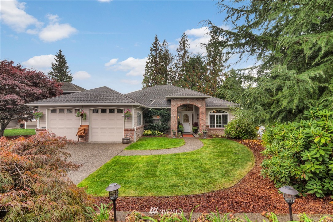 6812 Vandermark Road East Bonney Lake, WA 98391 - Photo 3 of 25 Gallery Image 3