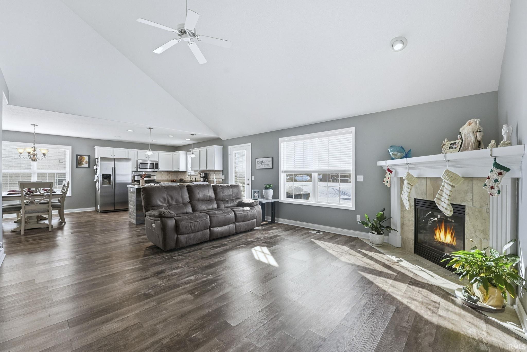 13221 Delano Cove Fort Wayne, IN 46845 - Photo 5 of 27