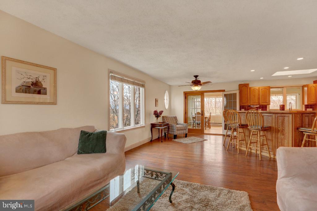 811 Creek Road Carlisle, PA 17015 - Photo 11 of 35 Gallery Image 11