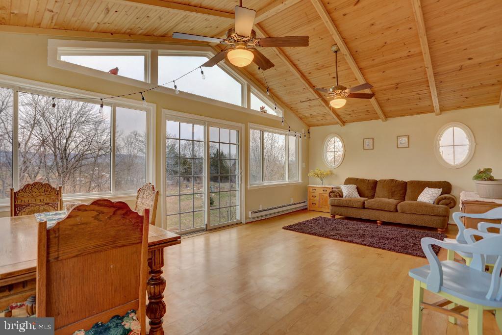 811 Creek Road Carlisle, PA 17015 - Photo 16 of 35 Gallery Image 16